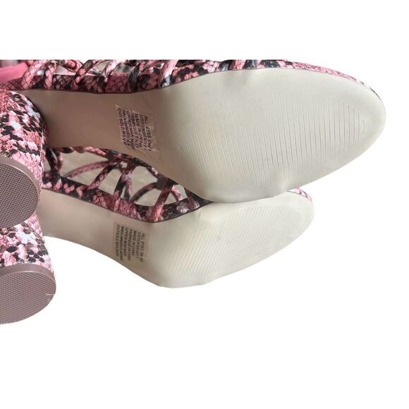 Womens JustFab All Eyes On Me Pink Strappy Snakeskin Pumps Heels - Sz 7 - Picture 8 of 8